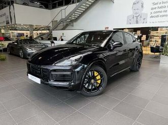 porsche cayenne turbo s e-hybrid coupé aut.
