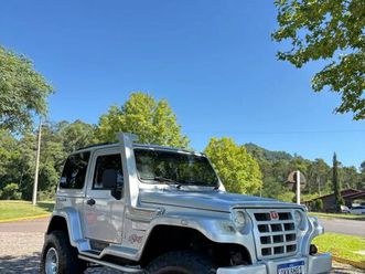 troller t-4 4x4 3.0 tb int. cap. rígida diesel 2012