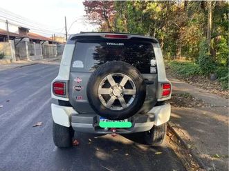 troller t-4 4x4 3.2 20v tdi cap. rígida diesel 2016