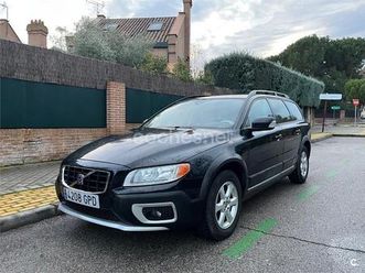 volvo xc70 2.4 d5 awd momentum auto
