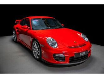 997 gt2 supplied with carbon buckets and in beautiful condition throughout
