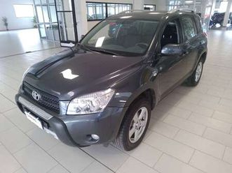 rav4 2.2 d-4d 136cv