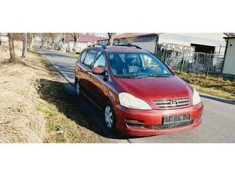 toyota avensis verso 2.0 klima / 7-sitze