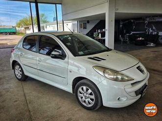 peugeot 207 1.4 compact xs gnc 2012