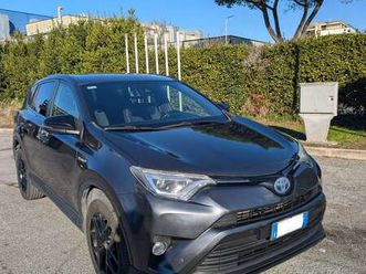 toyota rav 4 2.5 turbo 4wd 4x4 full hybrid garanzia 2029