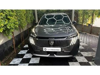 peugeot 5008 1.2 hybrid allure e-dcs6 março/25