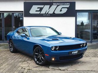dodge challenger sxt blacktop 3.6 v6*kamera*tempo*20´´