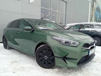 kia cee'd ceed 1.5 t-gdi gold magyarországi! vonóhorog! téli-nyári kerékszett! újszerű állapot!