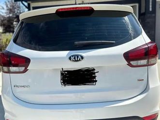 kia rondo 2017