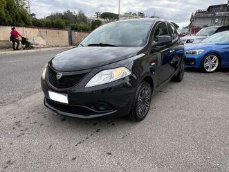 ypsilon iii 2015 1.2 platinum 69cv my16