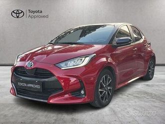 toyota yaris 1.5h style