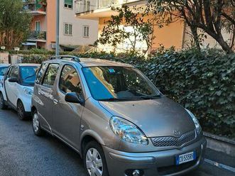 toyota yaris verso del 2005