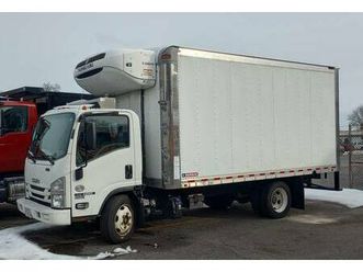 2020 isuzu nrr 16' refrigerated - low miles