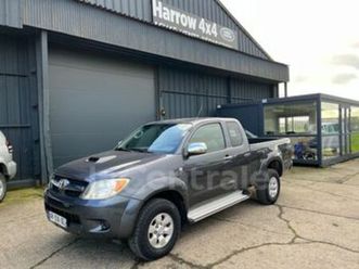 iii x-tra cabine 4x4 144 d-4d legende