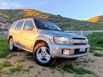 2001 infiniti qx4 * 118k miles! *