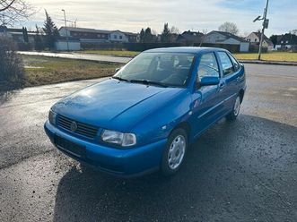 volkswagen polo classic 1.4 benzin 71000 km tüv neu