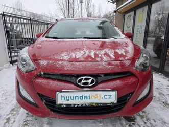 hyundai i30 1.6-tažné 1,3t-prav.servis