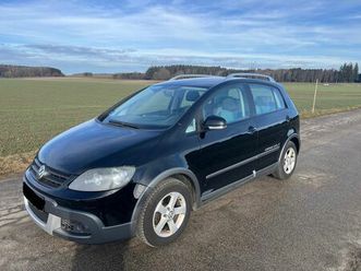 vw golf cross