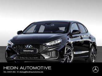 hyundai i30 fastback 1.5t-gdi n-line night|shz|temp|kam