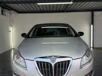 lancia delta 1.6 mjt dpf s platino