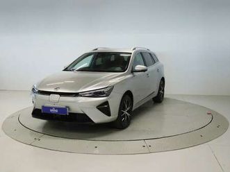 5 bev 61kwh long range luxury 156 5p