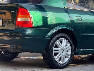 sedan 2.0/cd/ expres.gls 2.0 8v 4p