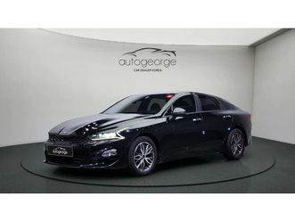 kia k5 2.0lpi trendy autogeorge.com