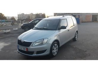 skoda praktik 1.6 tdi 90кс 2015г