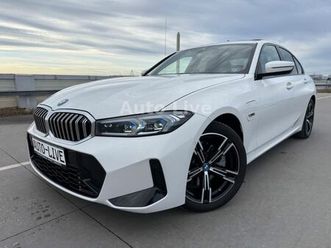 bmw 330e sag*m paket*curved*heap up*navi*virt*gshd!