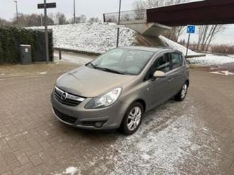 ② opel corsa 1.3 essence 2011 144000 km, inspection de la clim — camionnettes & utilitaires — 2ememain