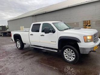 2012 gmc sierra 3500