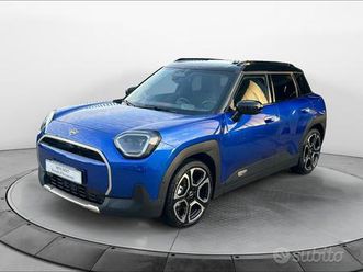 mini mini aceman e favoured