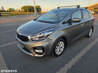 kia carens 1.7 crdi business line 7dct