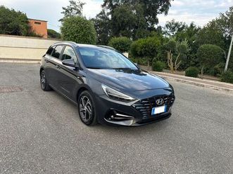 hyundai i30 1.6 crdi 136 cv pari al nuovo garanzia