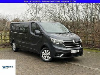 renault trafic passenger dci blue ll30 sport