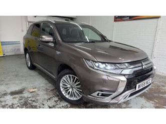 mitsubishi outlander 2.4h twinmotor 13.8kwh 4h suv 5dr petrol plug-in hybrid cvt 4wd euro 6 (start/stop) (209 ps)