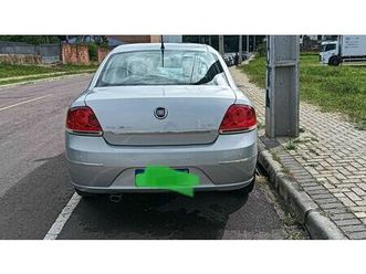 fiat linea essence 1.8 flex 16v 4p 2013