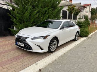 lexus es series an. 2024