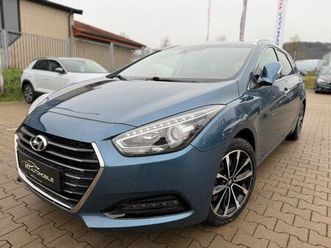 hyundai i40 cw blue style 2-hand*led*ahk*kamera*navi