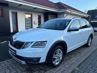 skoda octavia combi scout 4x4 led ! acc navi ahk 1 hd