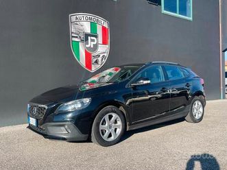 volvo v40 cross country v40 c.country 2.0 d2 busin