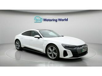 2022 - quattro base 4-door