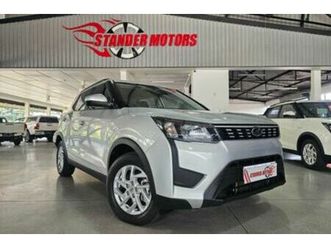 2022 mahindra xuv 300 1.2t | w6