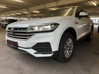 volkswagen touareg vir.cockpit+ahk+kamera+acc+27tkm