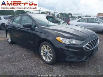 ford fusion 2019 ford fusion hybrid se fwd 2.0 benzyna 141km