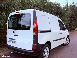 renault kangoo express grand confort 1.5 dci eco2 factures a l appui ct ok / distribution effectuee / pneus neufs/ freins disques / sur factures vidange filtres