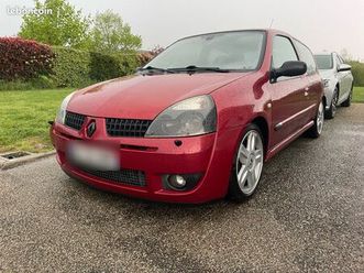 clio 2 rs phase 2 (231582 kms)