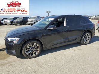 audi e-tron premium plus 2021 elektryczny 355km