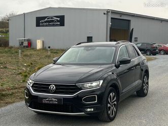 volkswagen t-roc / 1.5 tsi 150ch - dsg 7 / finition : active / carplay / virtual cockpit / caméra de recul / aide au stationnement av & ar / jantes 17