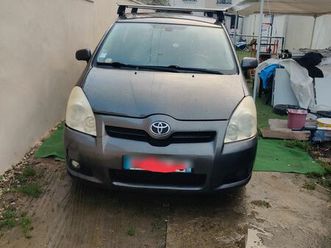 toyota corolla verso 7 places